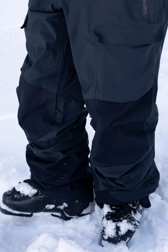 686 Mens Snow Pants GORE-TEX Dispatch Shell Bib