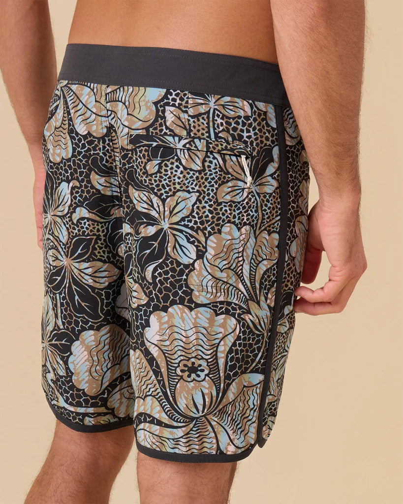 Outerknown Mens Boardshorts All Time Scallop