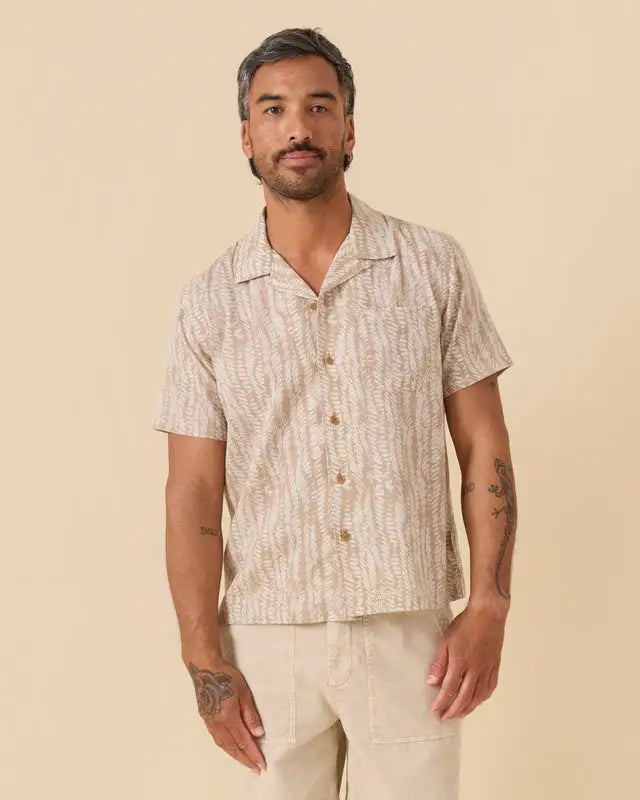 Outerknown Mens Woven The BBQ