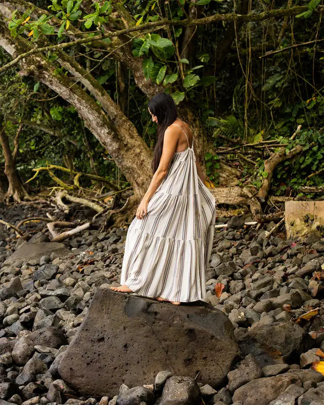 Outerknown Womens Dress The Staycation
