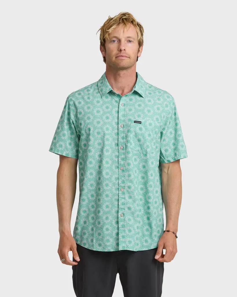 Quiksilver Mens Woven Ocean Mayhem