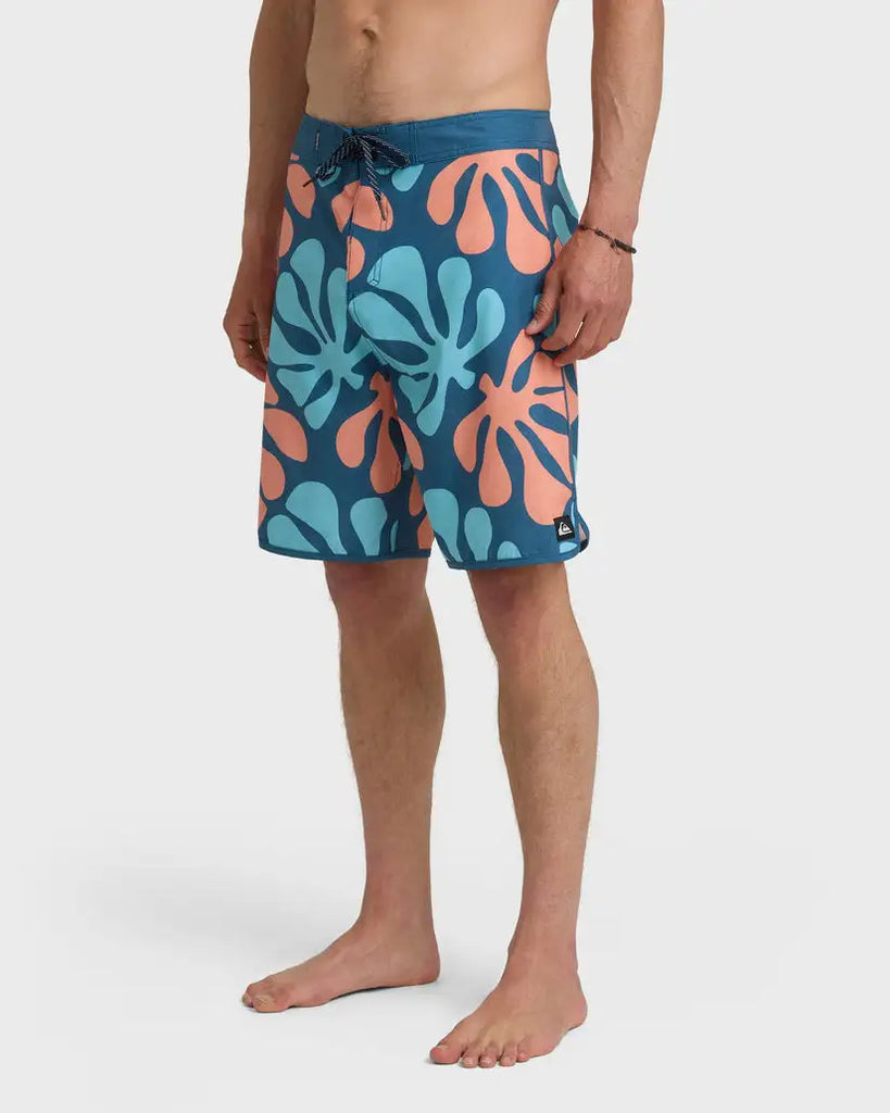 Quiksilver Mens Boardshorts SurfSilk Sol Tiles Scallop 19