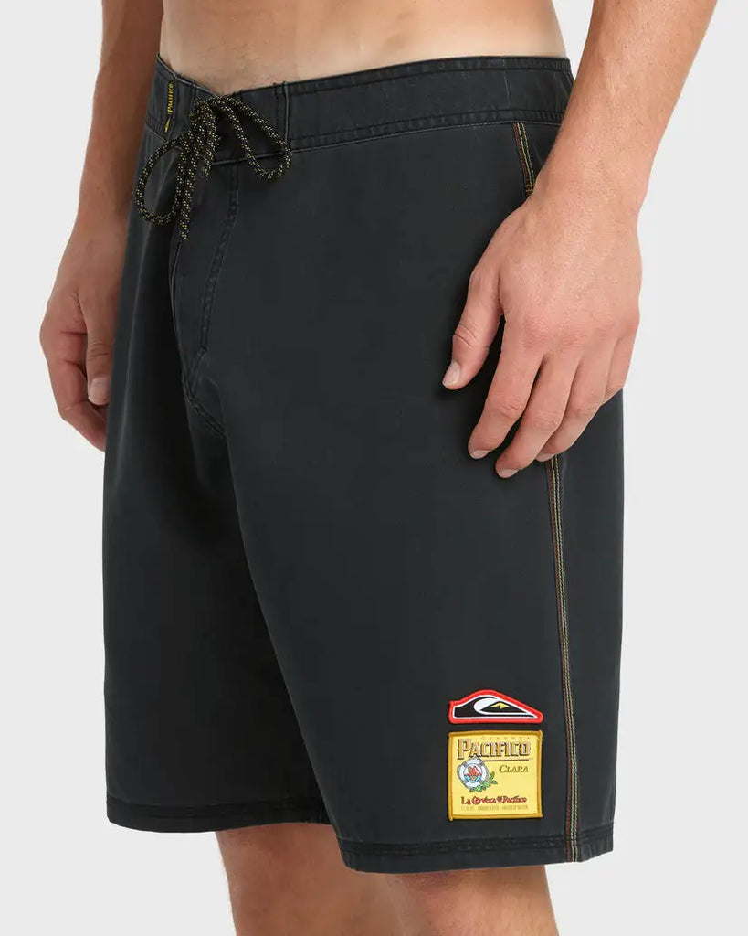 Quiksilver Mens Boardshorts Pacifico Ballena 20