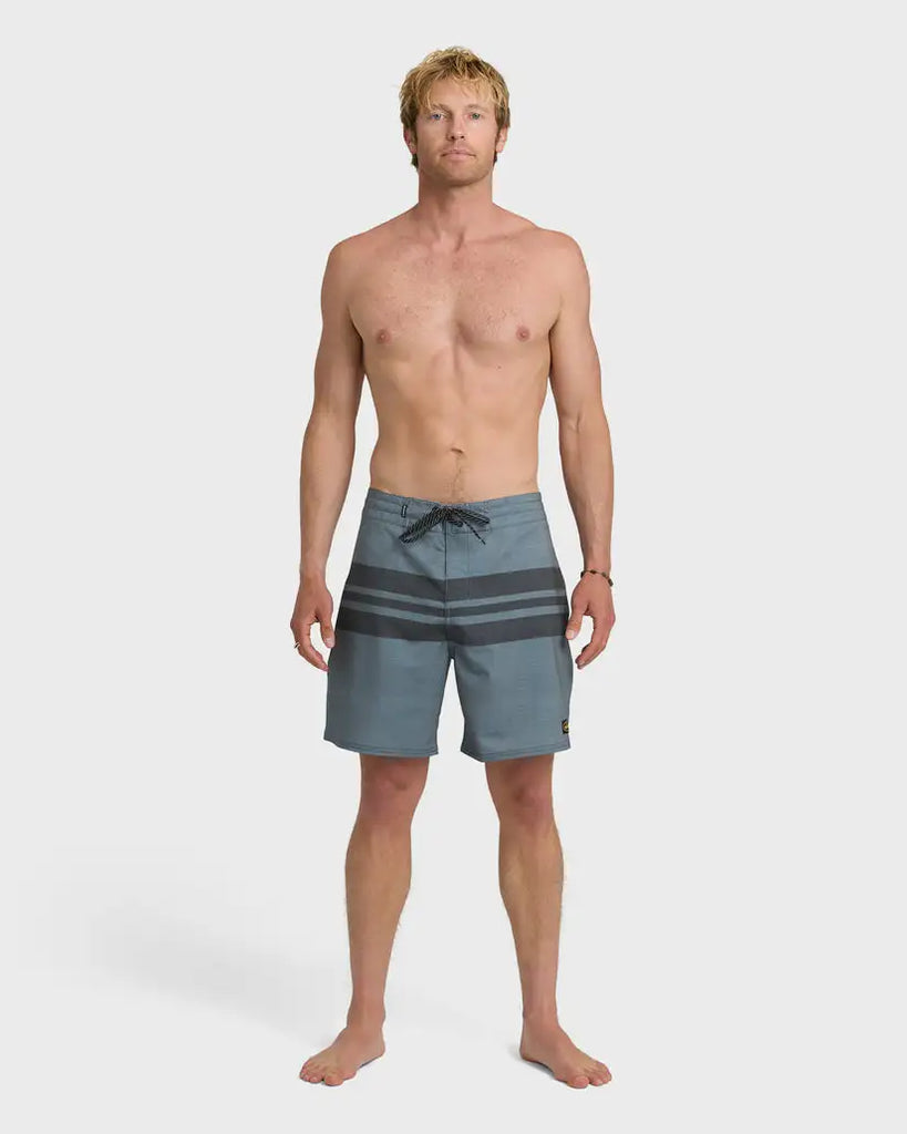 Quiksilver Mens Boardshorts Surfsilk Street 18