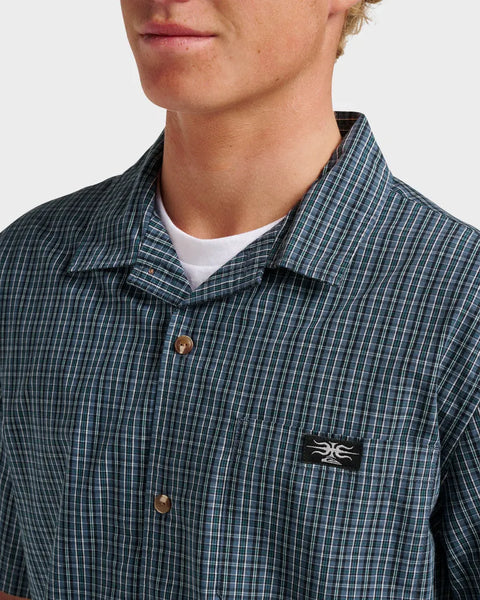 Quiksilver Mens Woven Liquid Metal
