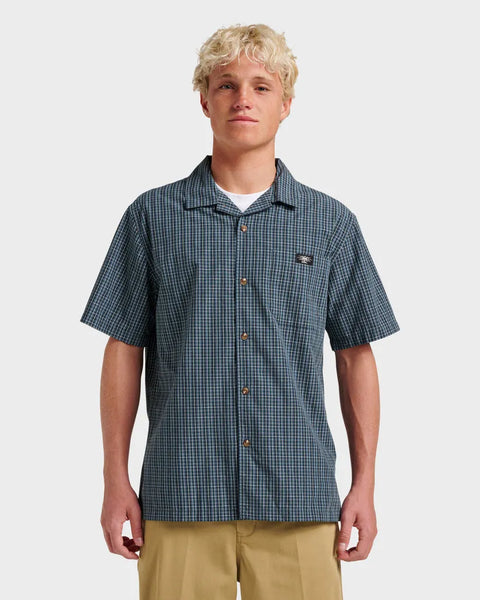 Quiksilver Mens Woven Liquid Metal