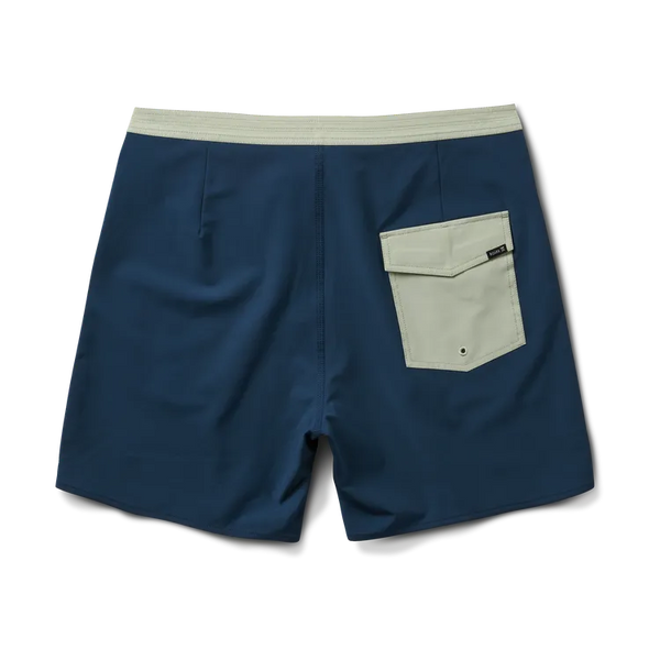 Roark Revival Mens Boardshorts Chiller 17