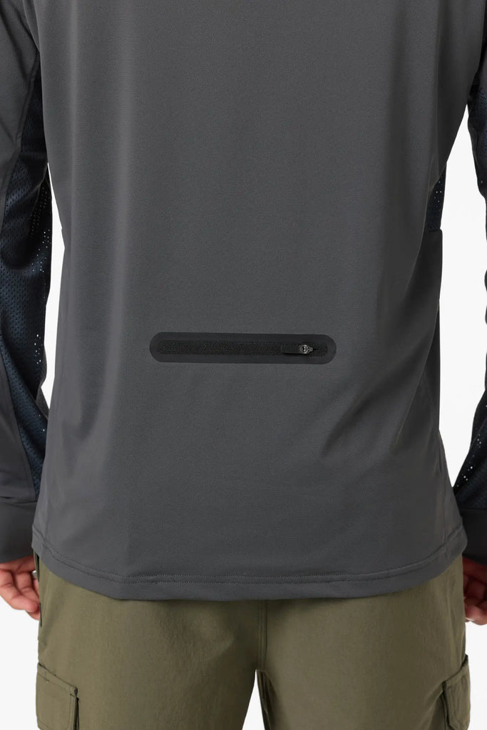Oneill Mens Shirt TRVLR UPF Elevated Hooded Long Sleeve Pullover