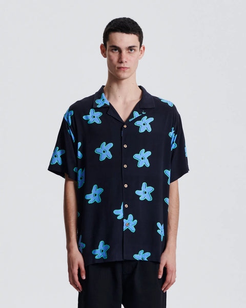 The Critical Slide Society Mens Woven Seeker Resort