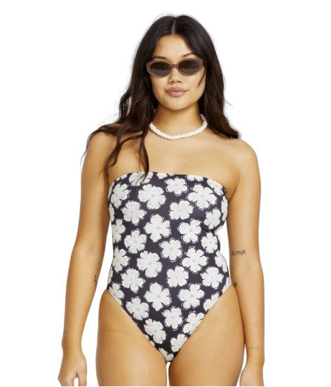 Billabong Womens Swimsuit What A Babe Tully One Piece