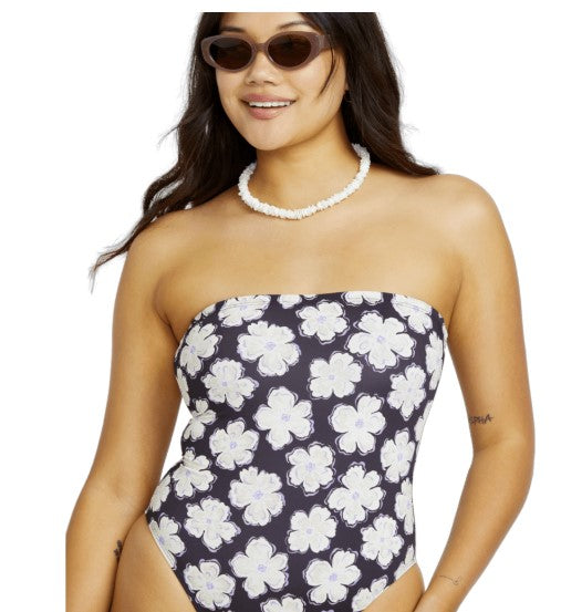 Billabong Womens Swimsuit What A Babe Tully One Piece