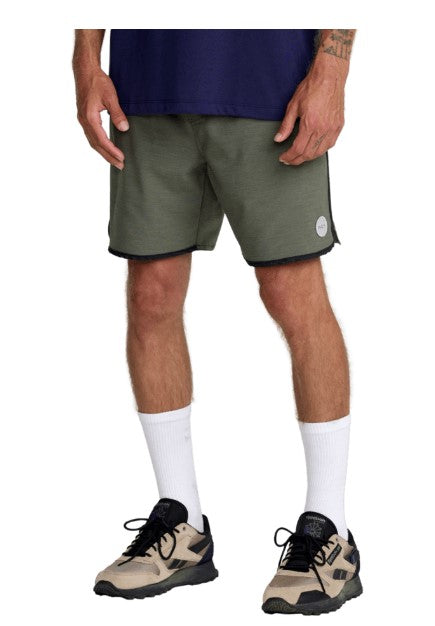RVCA Mens Shorts Yogger Hybrid 17