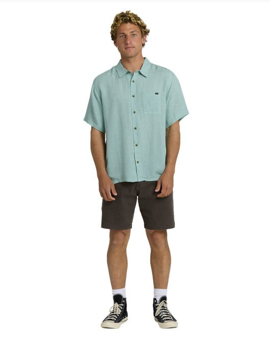 Billabong Mens Woven Victoria