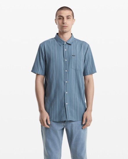 Volcom Mens Woven Jahstripe