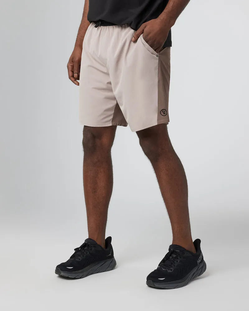 Vuori Mens Shorts Chromatic Kore