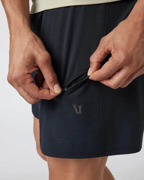Vuori Mens Shorts Qualify Run Short Lined 6