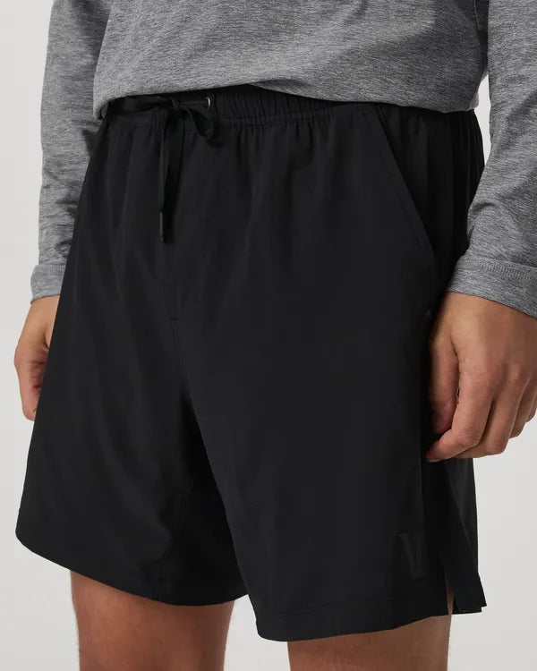 Vuori Mens Shorts HardKore Lined 7