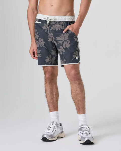 Vuori Mens Shorts Banks