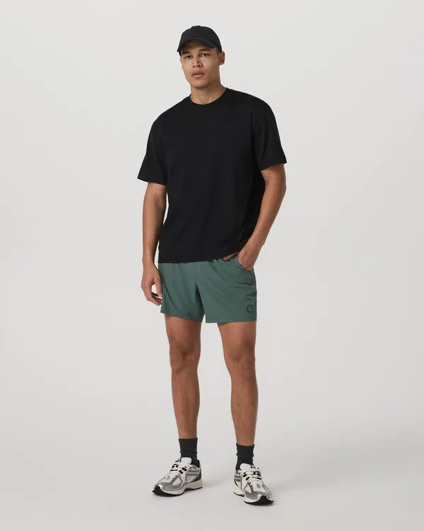 Vuori Mens Shorts Kore 5