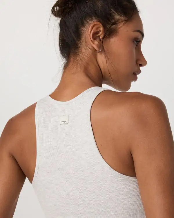 Vuori Womens Tank Top Pose Plyo