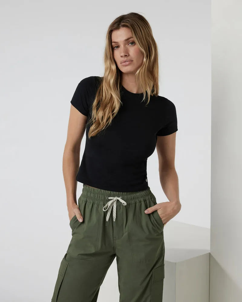 Vuori Womens Shirt Feather Baby Tee