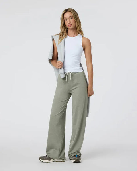 Vuori Womens Tank Top Pose Modern Tank