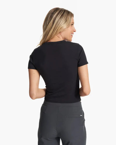 Vuori Womens Shirt Pose Fitted Tee