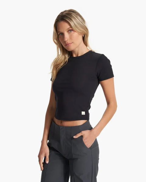 Vuori Womens Shirt Pose Fitted Tee