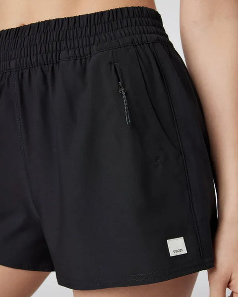 Vuori Womens Shorts Dash 2.0