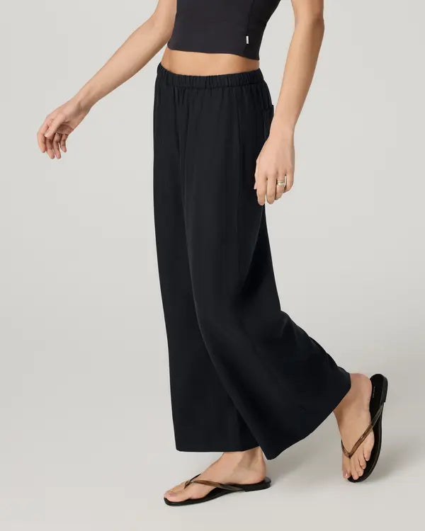 Vuori Womens Pants Trestles Twill Crop Wideleg Pant