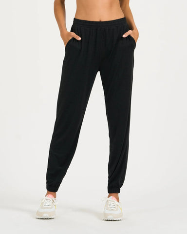 Vuori Womens Pants Boyfriend Jogger