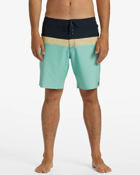 Billabong Mens Boardshorts Momentum Pro Performance 19