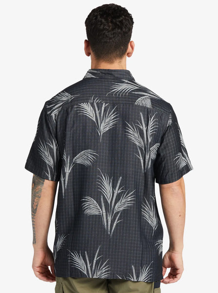 Quiksilver Waterman Mens Woven Skipped Out