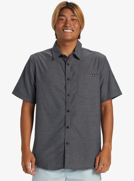 Quiksilver Mens Woven Shoreline Classic