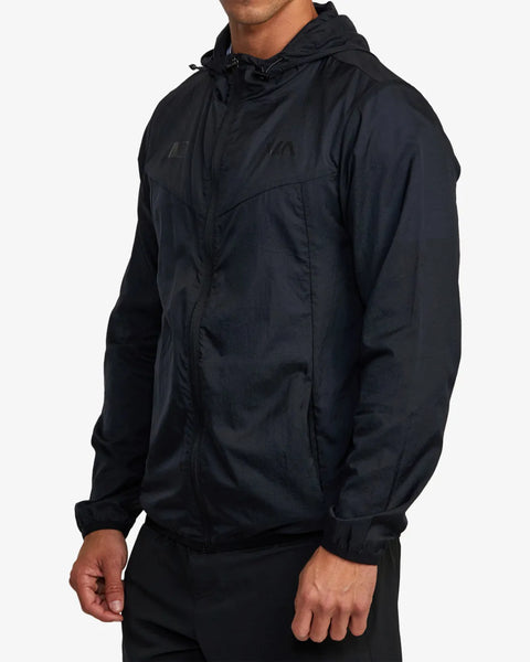 RVCA Mens Jacket RVCA Runner Lightweight Training