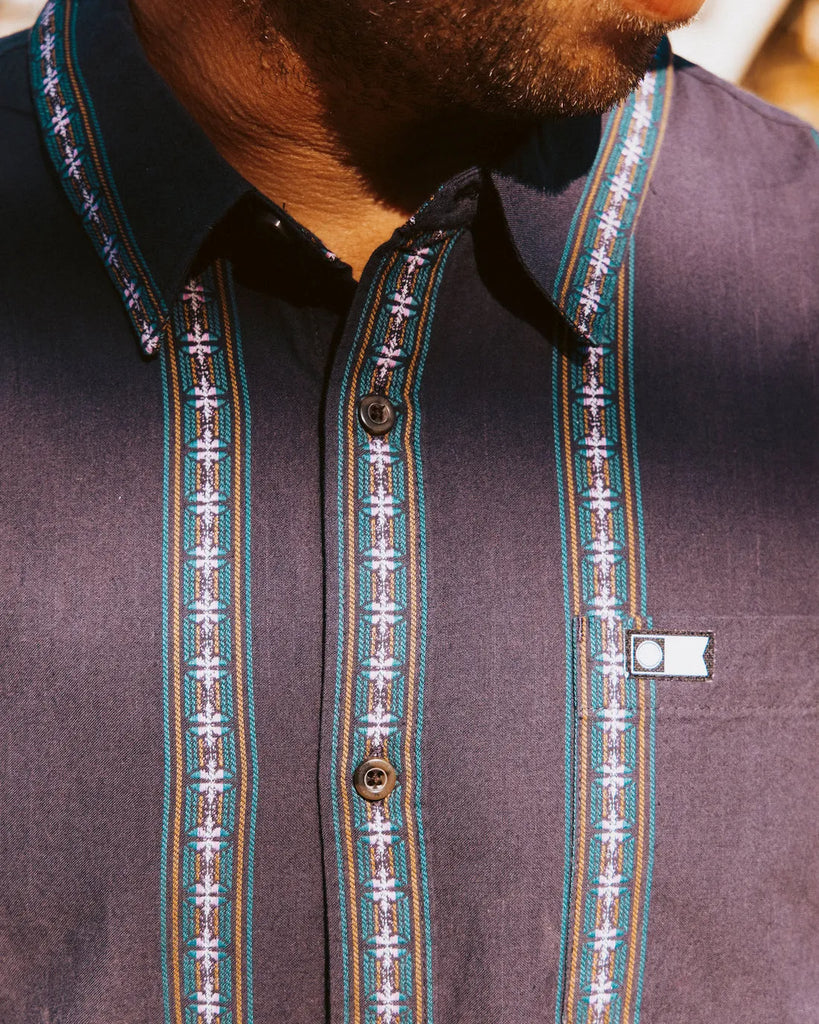 Salty Crew Mens Woven Crew