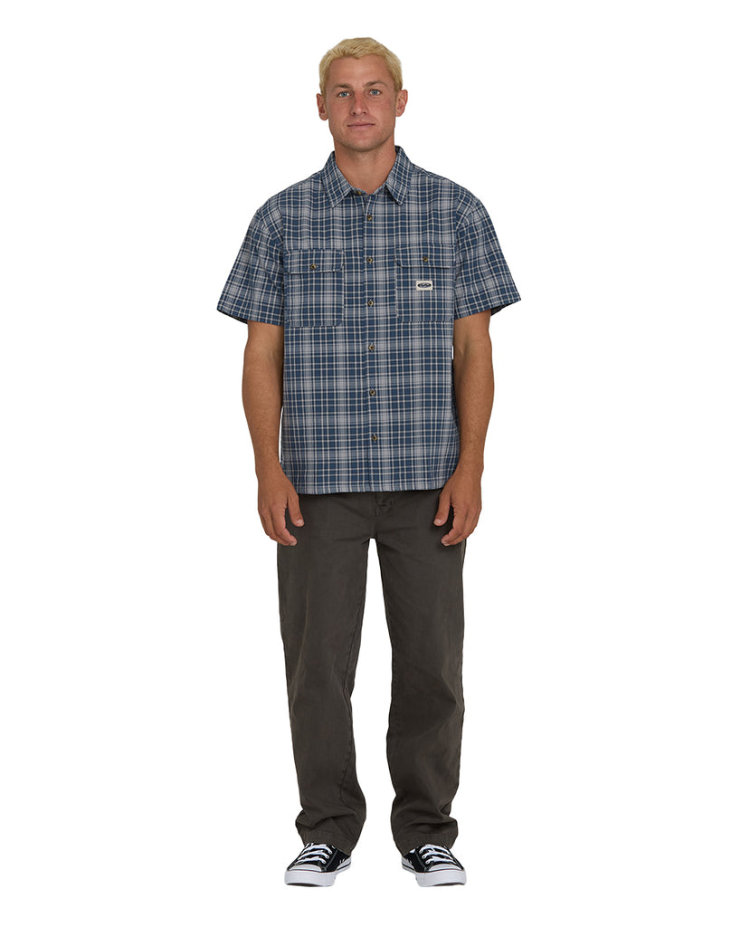 Billabong Mens Woven Bad Dog