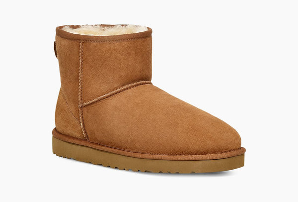 UGG® Mens Boot Classic Mini