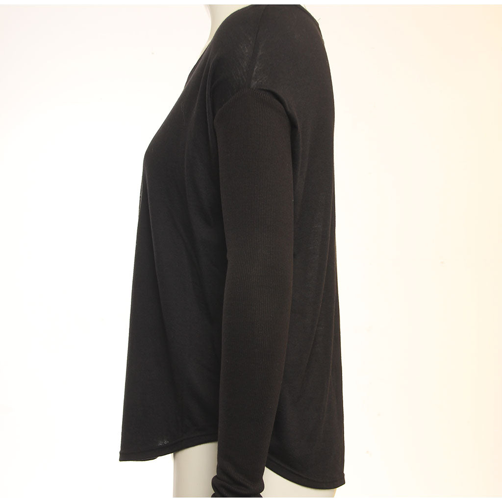 Hansen Womens Shirt In The Lineup Long Sleeve