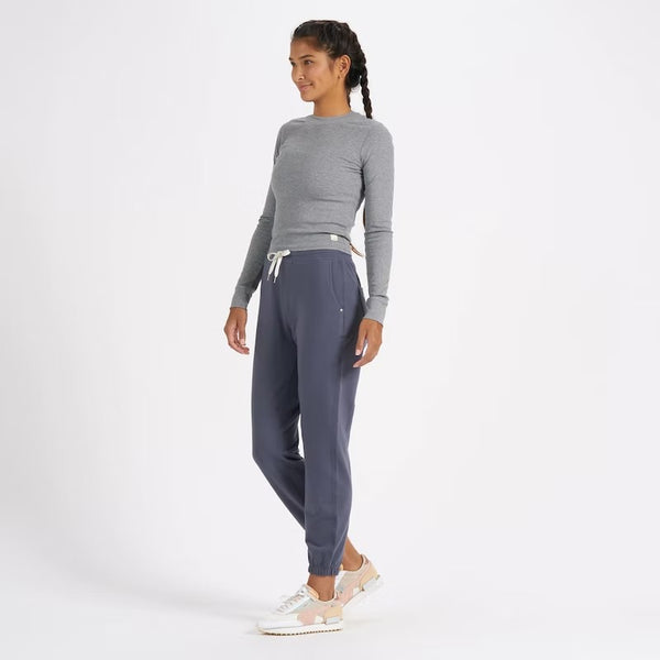 Vuori Womens Shirt Long-Sleeve Mudra Fitted Tee