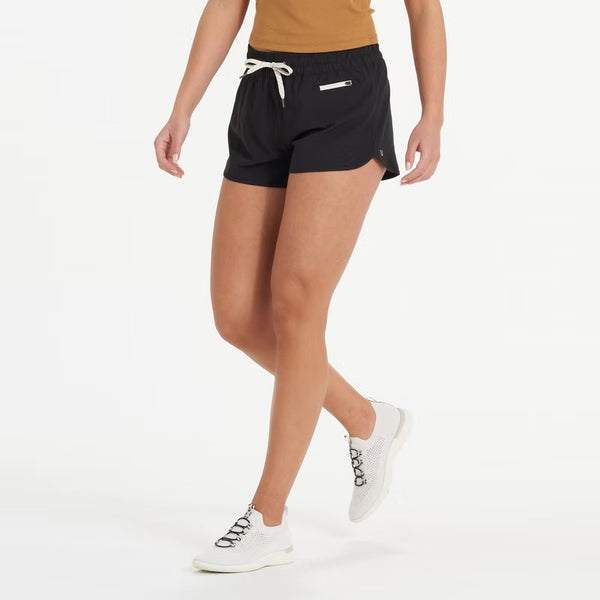 Vuori Womens Shorts Clementine 2.0