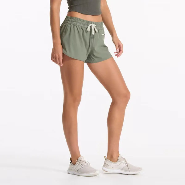 Vuori Womens Shorts Clementine 2.0