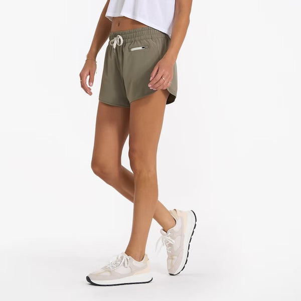 Vuori Womens Shorts Clementine 4