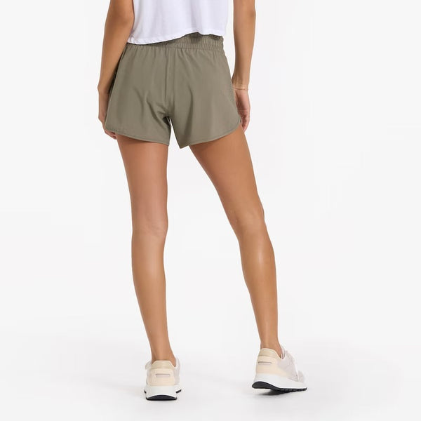 Vuori Womens Shorts Clementine 4