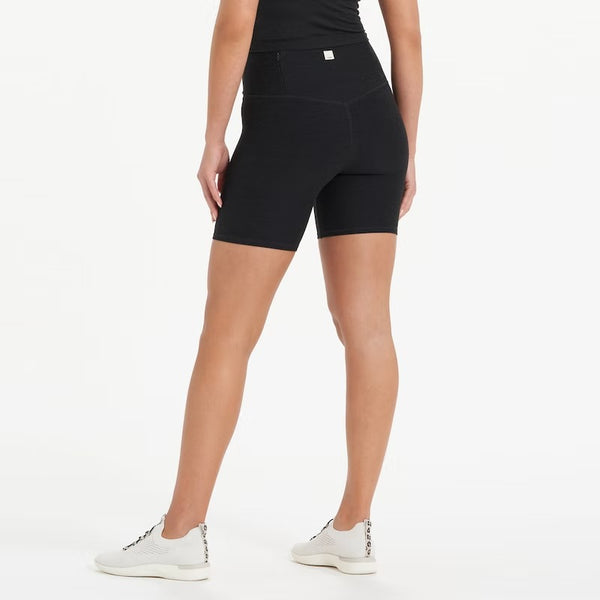 Vuori Womens Shorts Clean Elevation Shorty